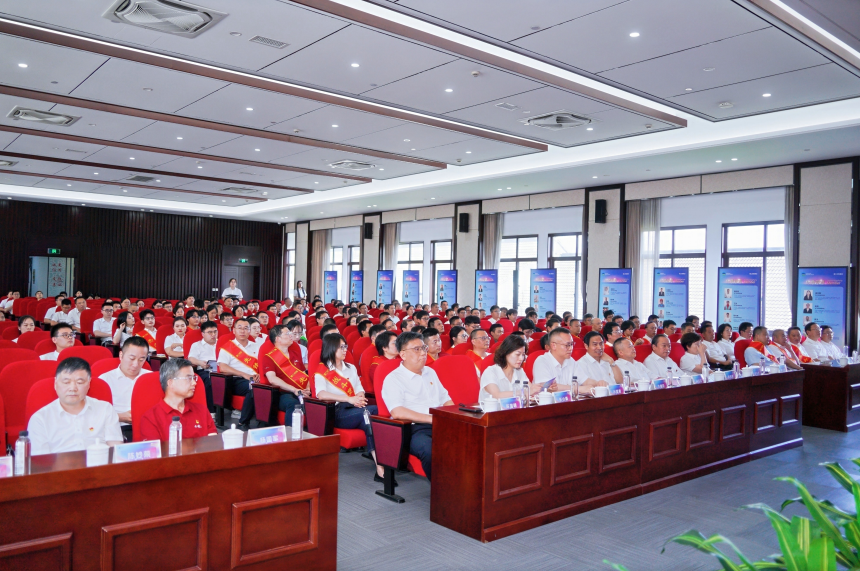 1752712960734446v3a8.png image.png